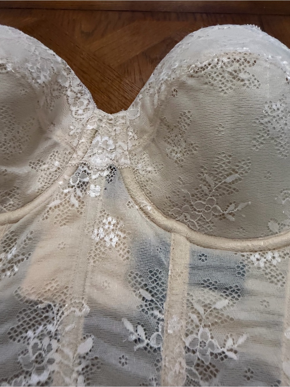 Dominique Taylor Backless Strapless Lace Bra Size 38D 38F - Picture 6 of 9